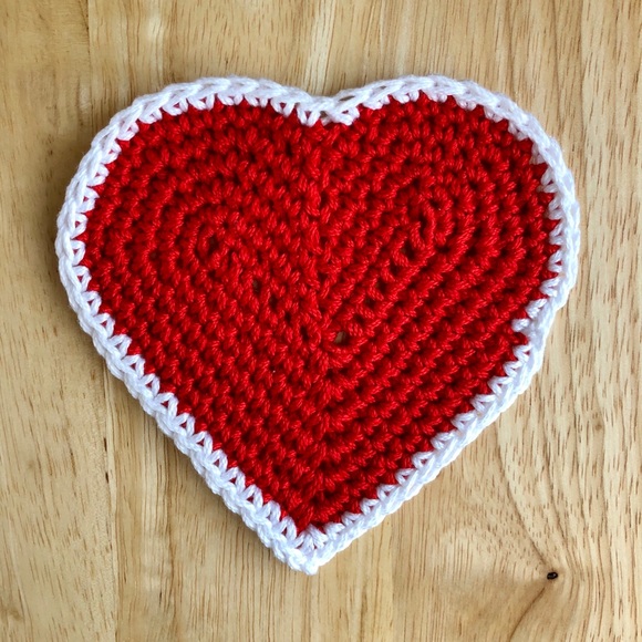 NEW Crochet Heart Coasters (2 pack) - Picture 6 of 6